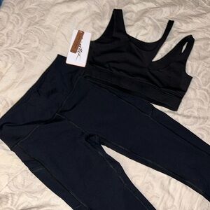 Gottex Emma leggings and sports bra